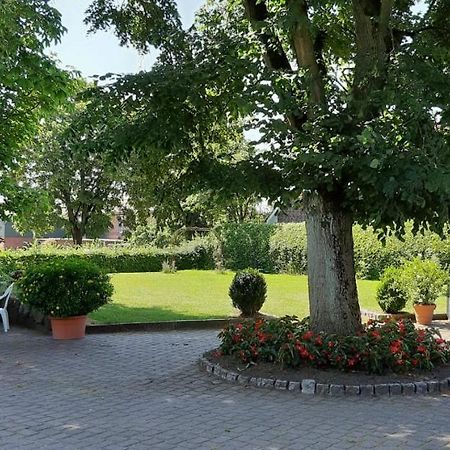 Gaestehaus Hoeltig Havekost Buitenkant foto